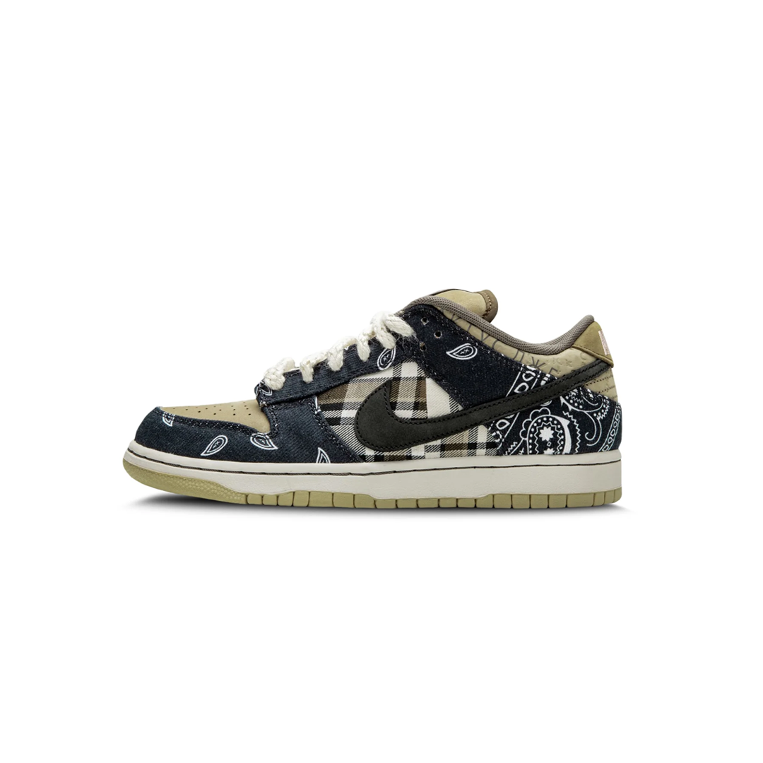 SB Dunk Low Travis Scott